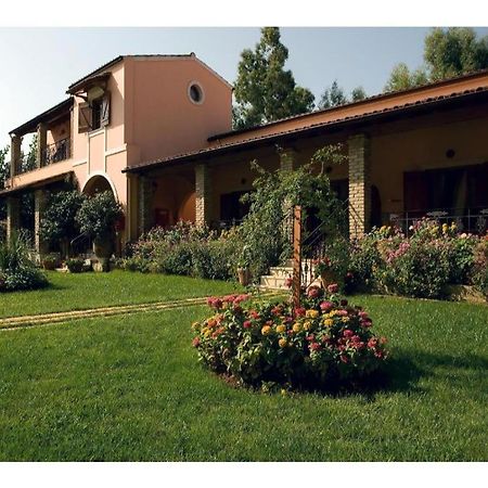 Corfu Club Standard Apartment 1 Danilia Екстериор снимка