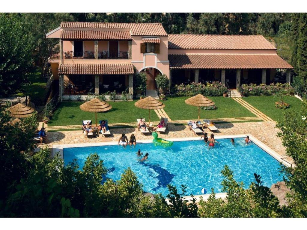 Corfu Club Standard Apartment 1 Danilia Екстериор снимка